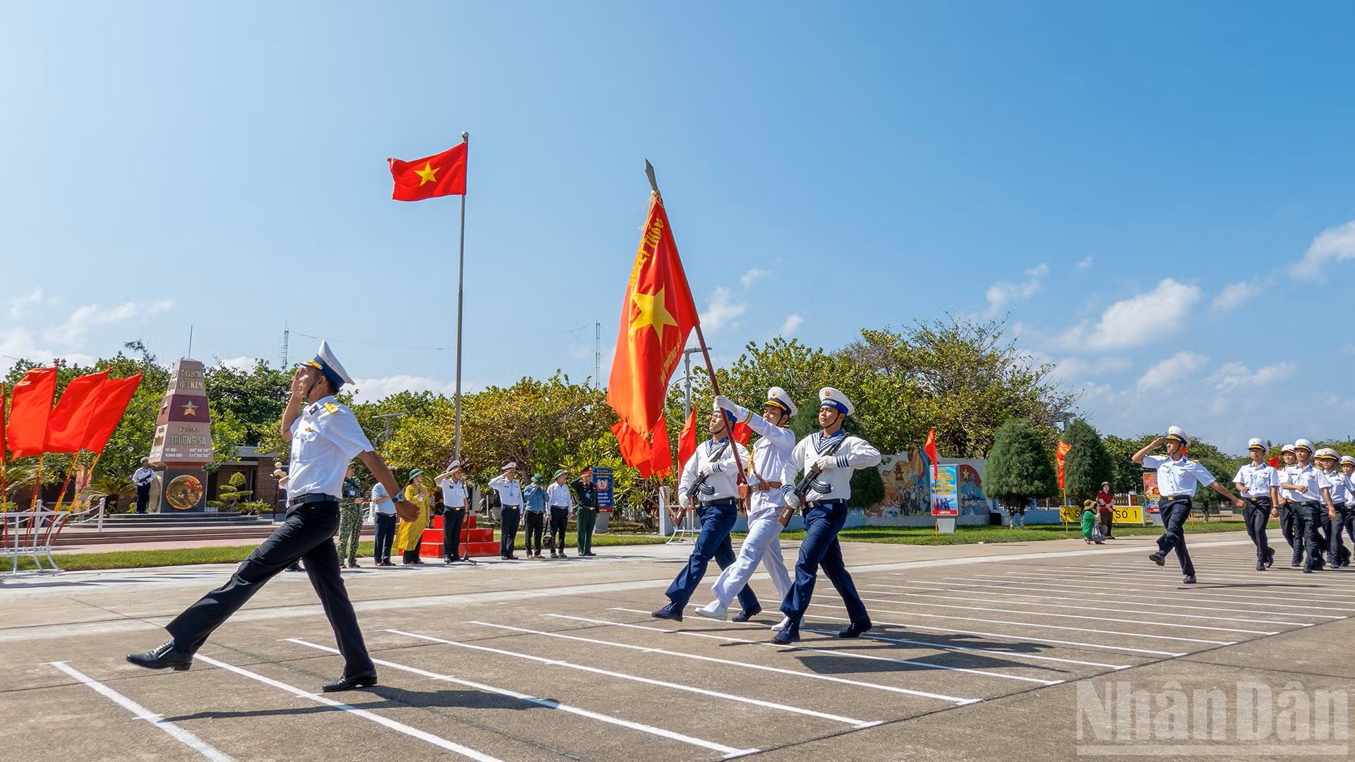 Ảnh tin