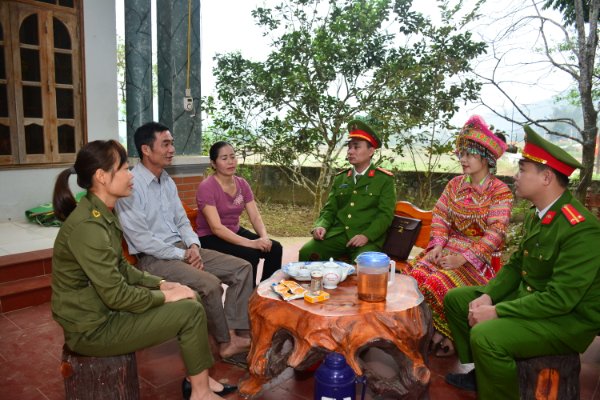Ảnh tin