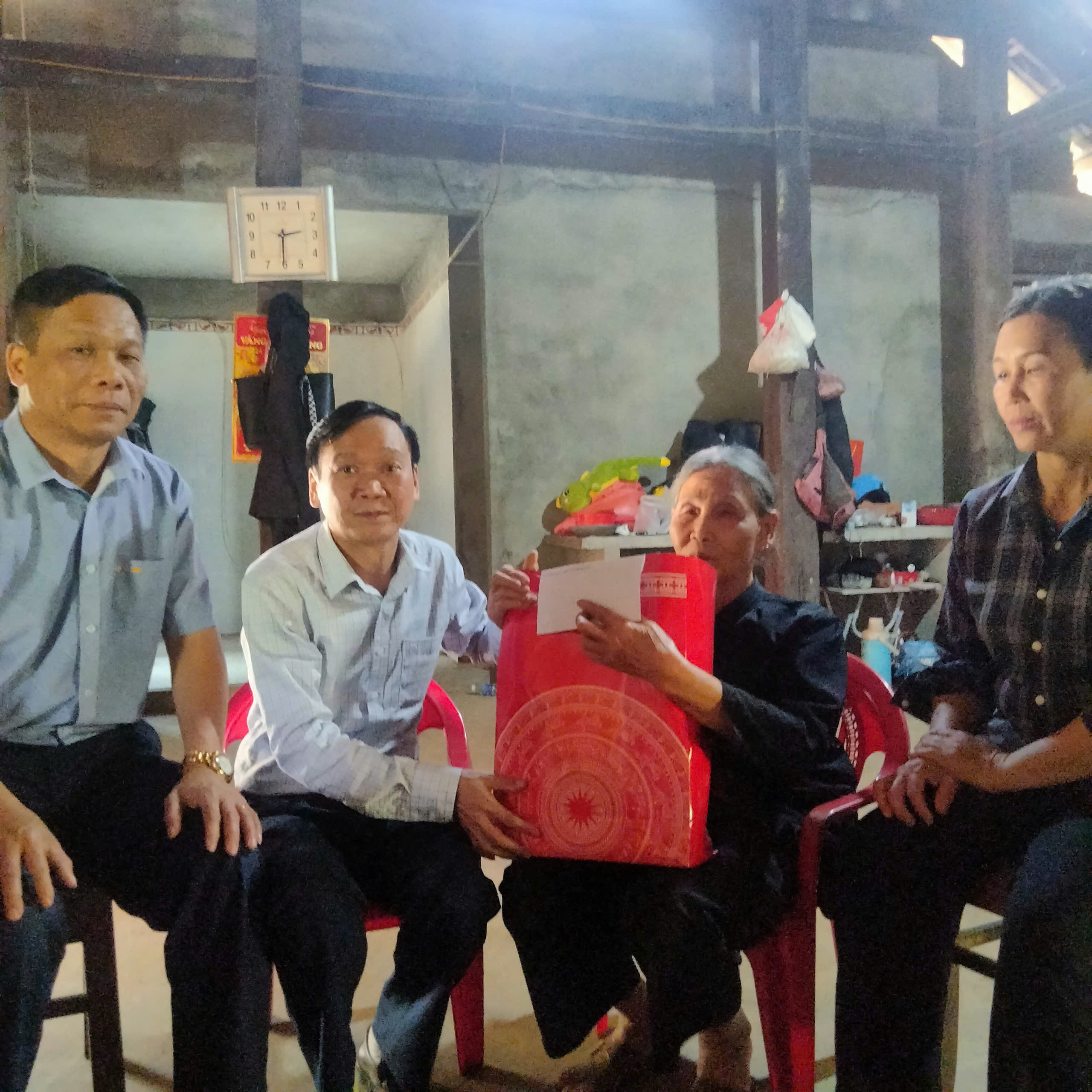 Ảnh tin