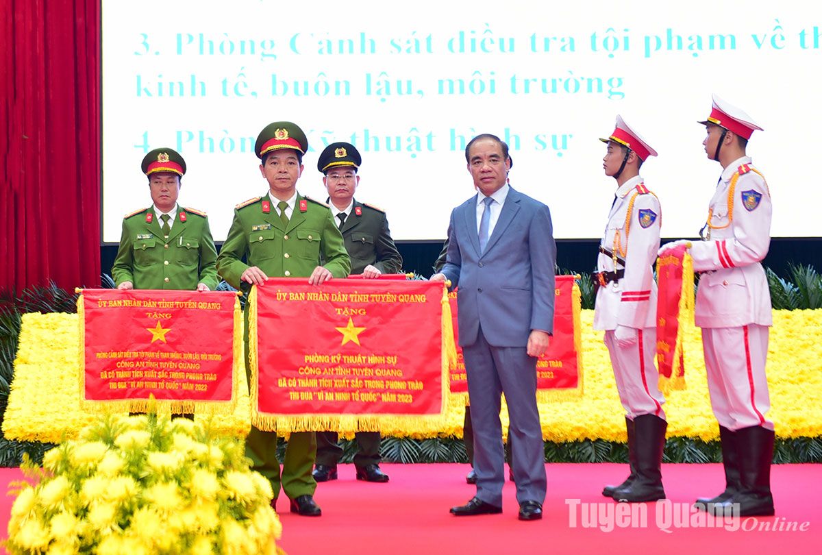 Ảnh tin