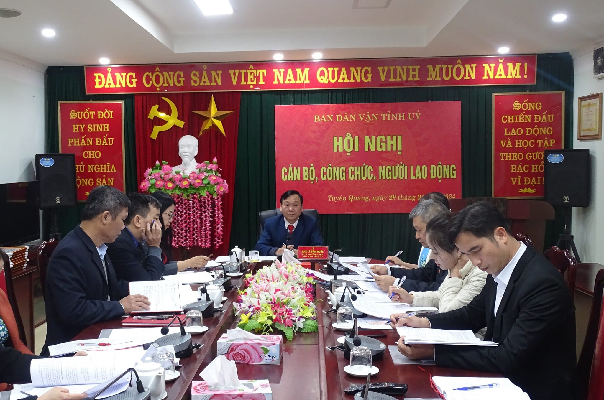 Ảnh tin