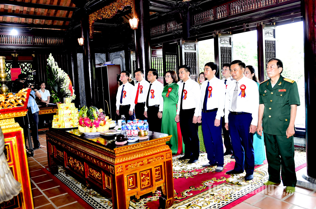 Ảnh tin