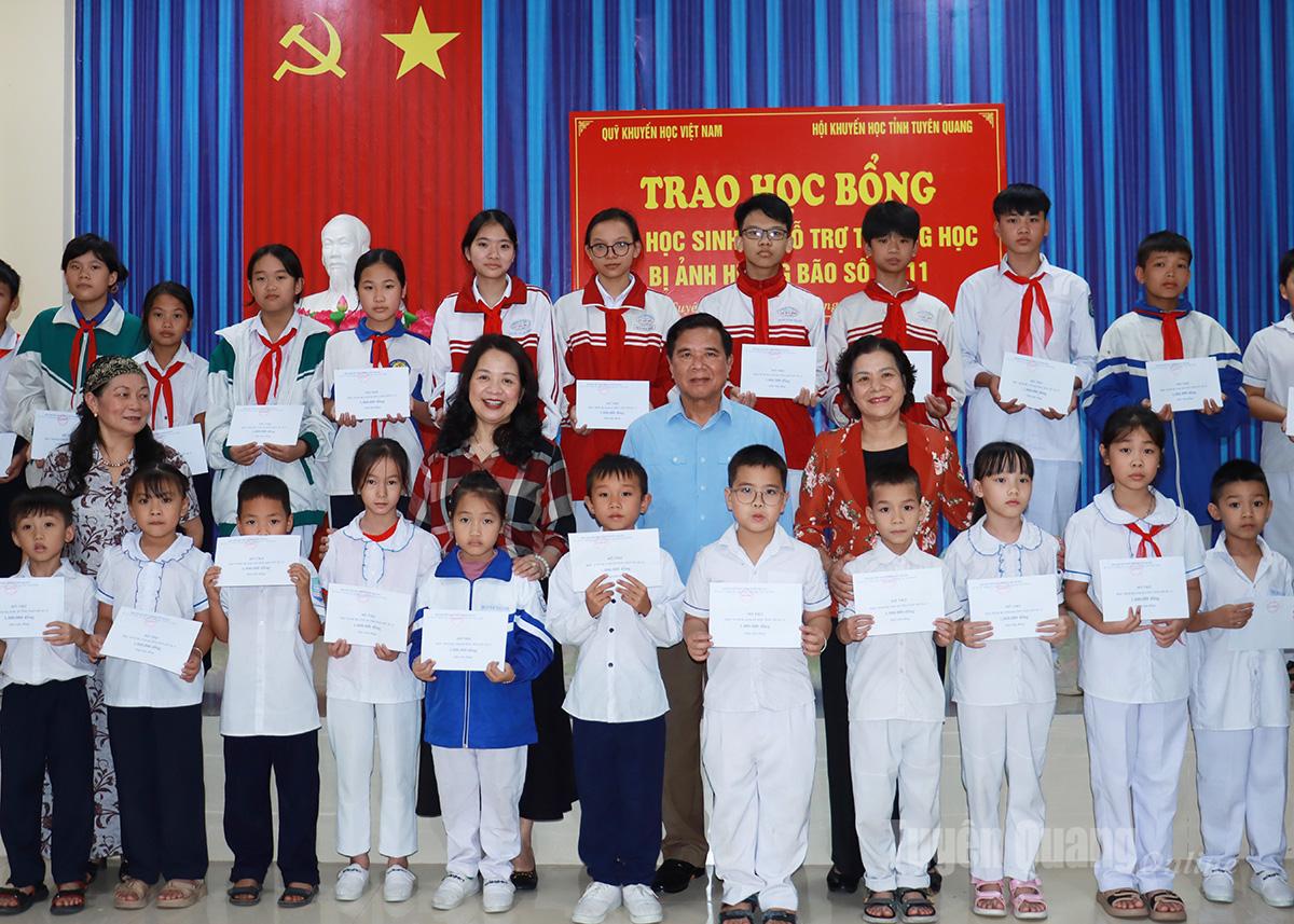 Ảnh tin