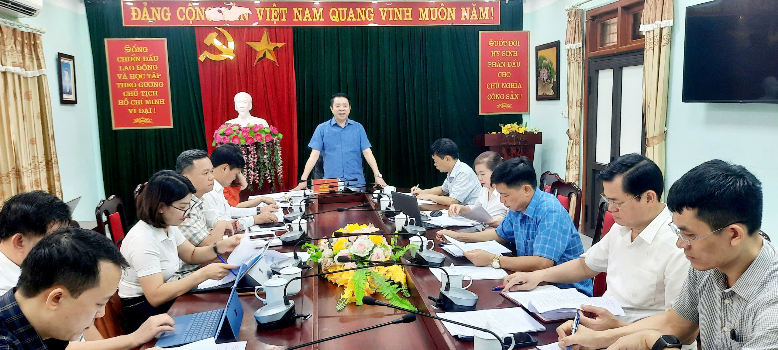 Ảnh tin