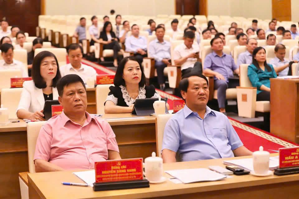 Ảnh tin