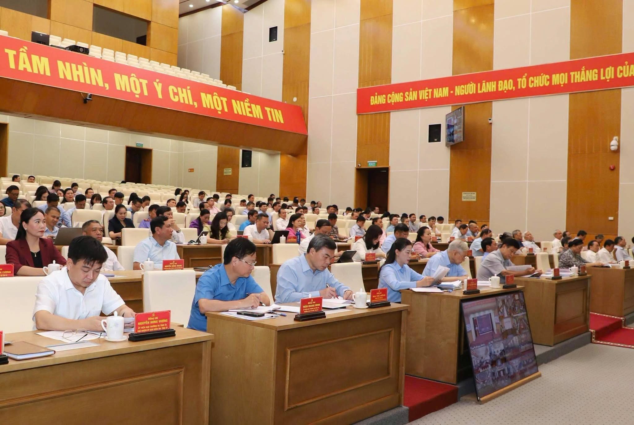 Ảnh tin