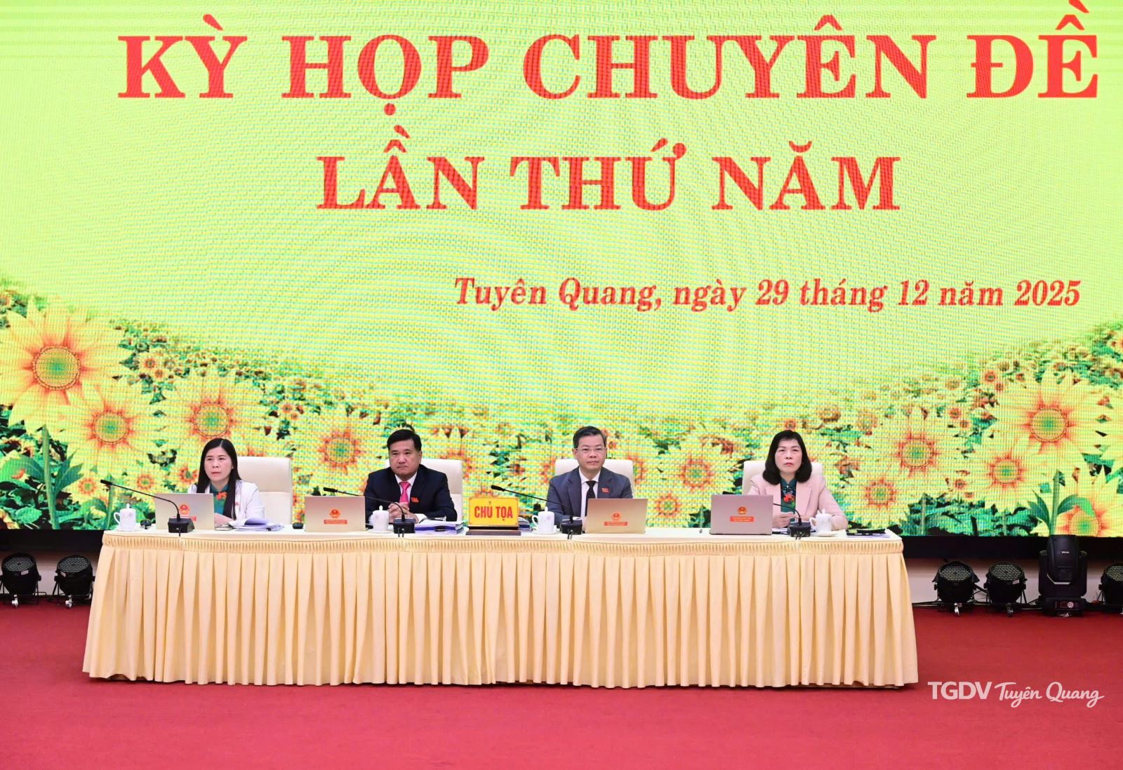 Ảnh tin