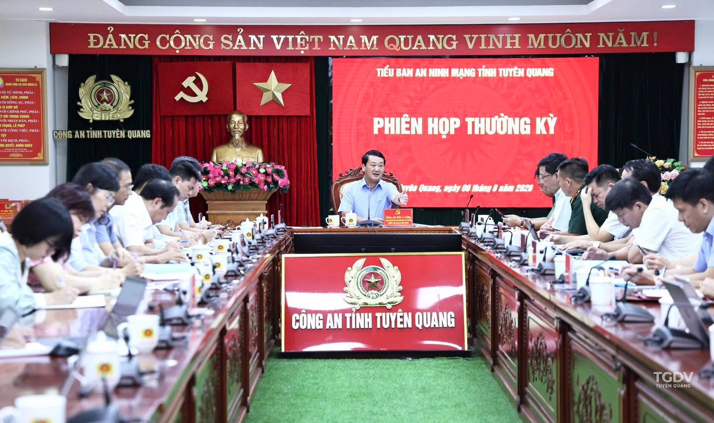 Ảnh tin